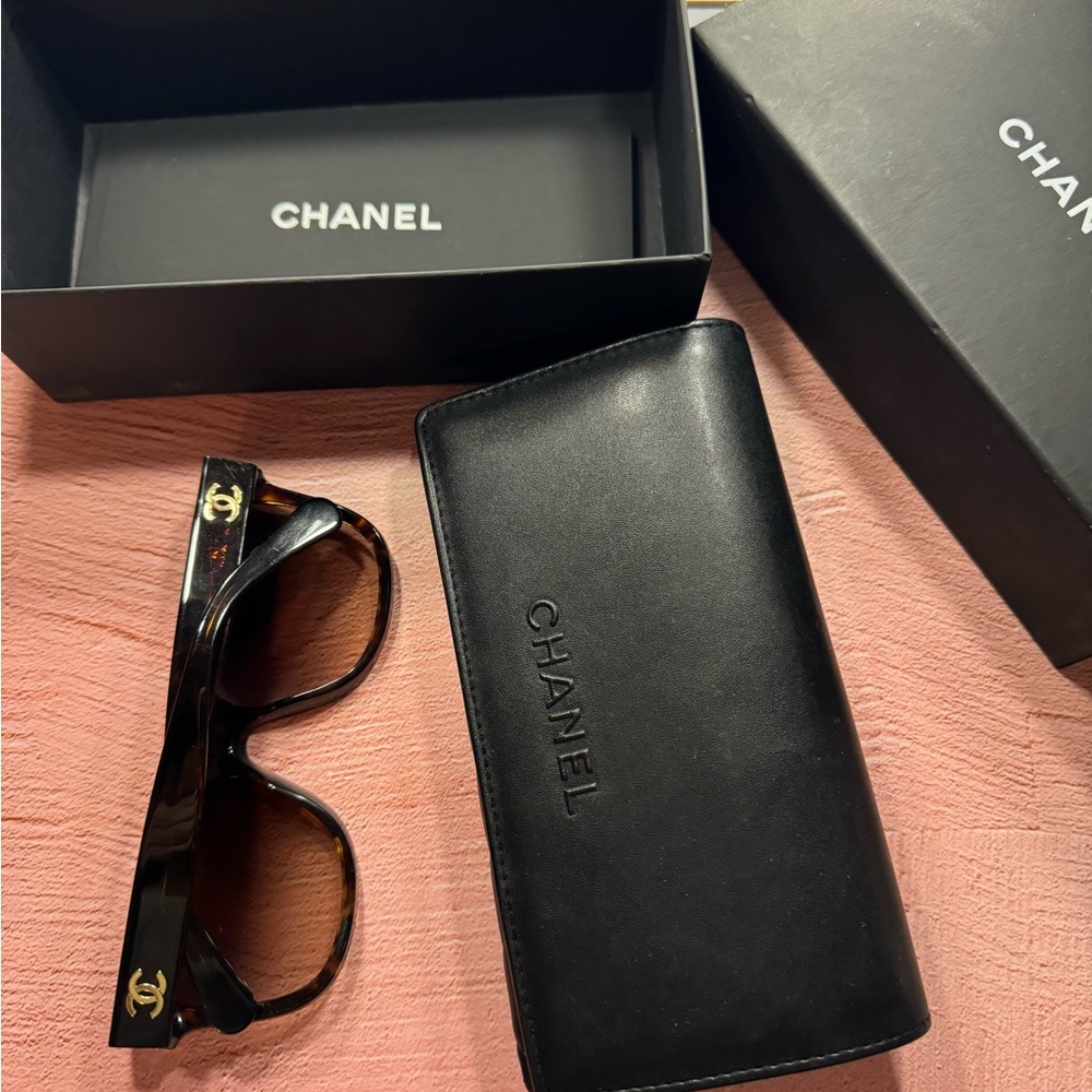 Chanel sunglasses